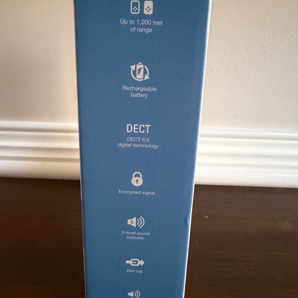 Like new VTech Audio Baby Monitor, used 1 Week - Picture 3 of 5